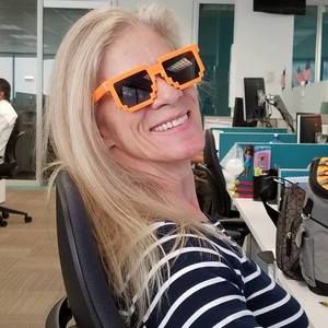 Meet your Posher, Debbie